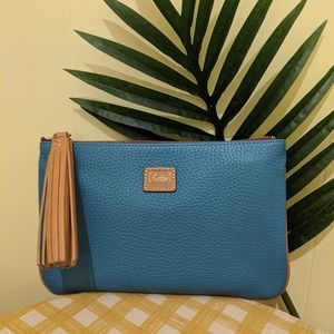 Dooney and Bourke Large Carrington Clutch